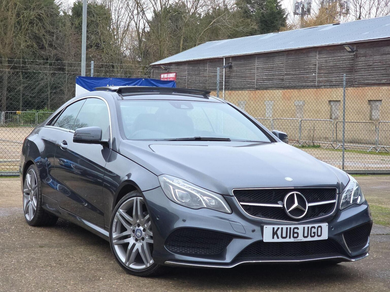 Used Mercedes-Benz E Class 2016 for sale - 76107388: Photo 15