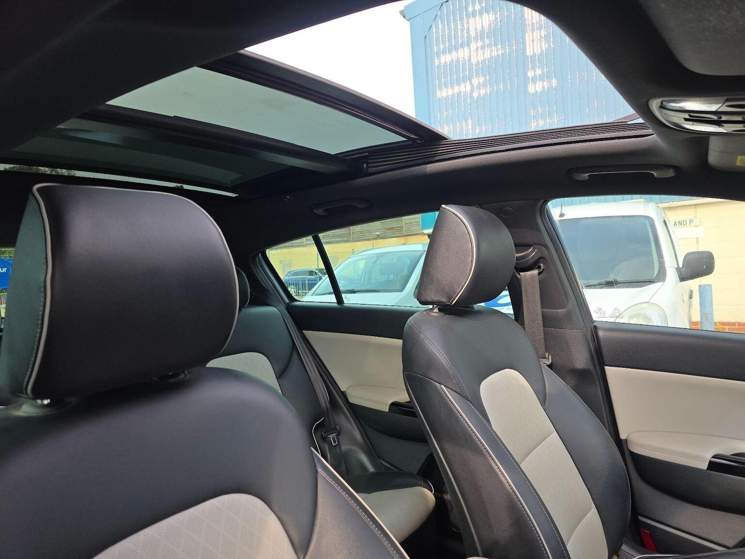 Used Kia Sportage 2017 for sale - 76107389: Photo 14