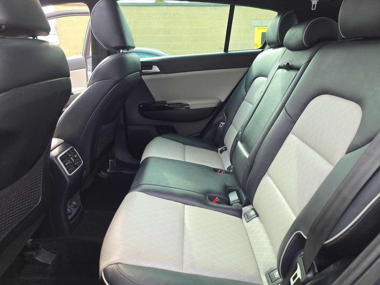 Used Kia Sportage 2017 for sale - 76107389: Photo 18