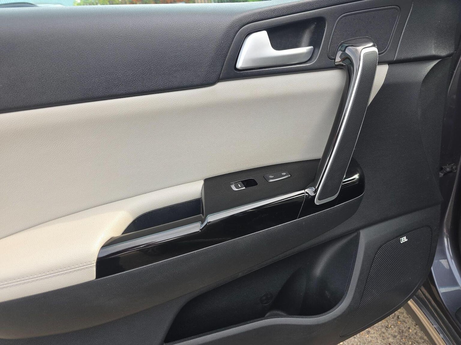 Used Kia Sportage 2017 for sale - 76107389: Photo 31