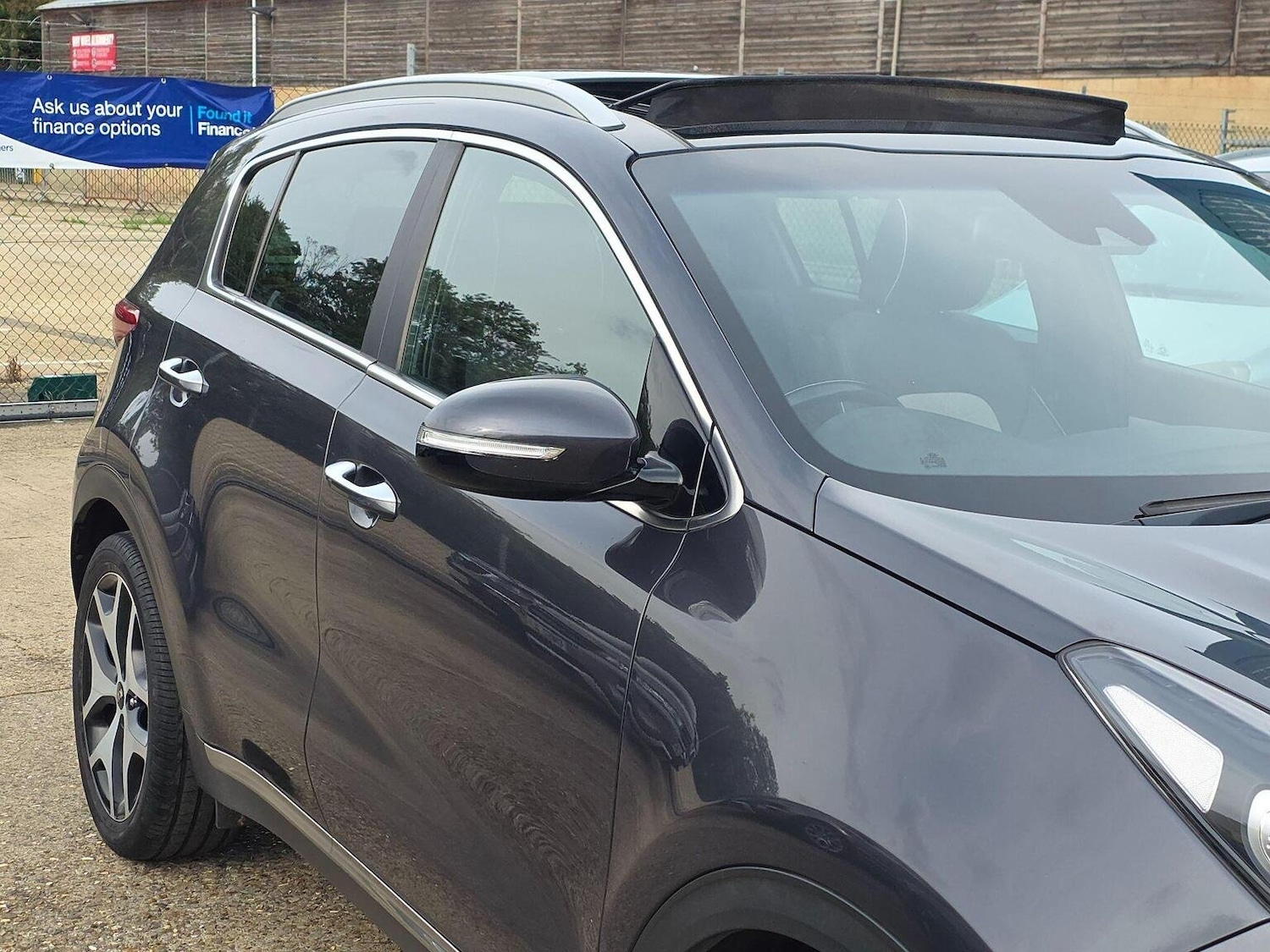 Used Kia Sportage 2017 for sale - 76107389: Photo 46