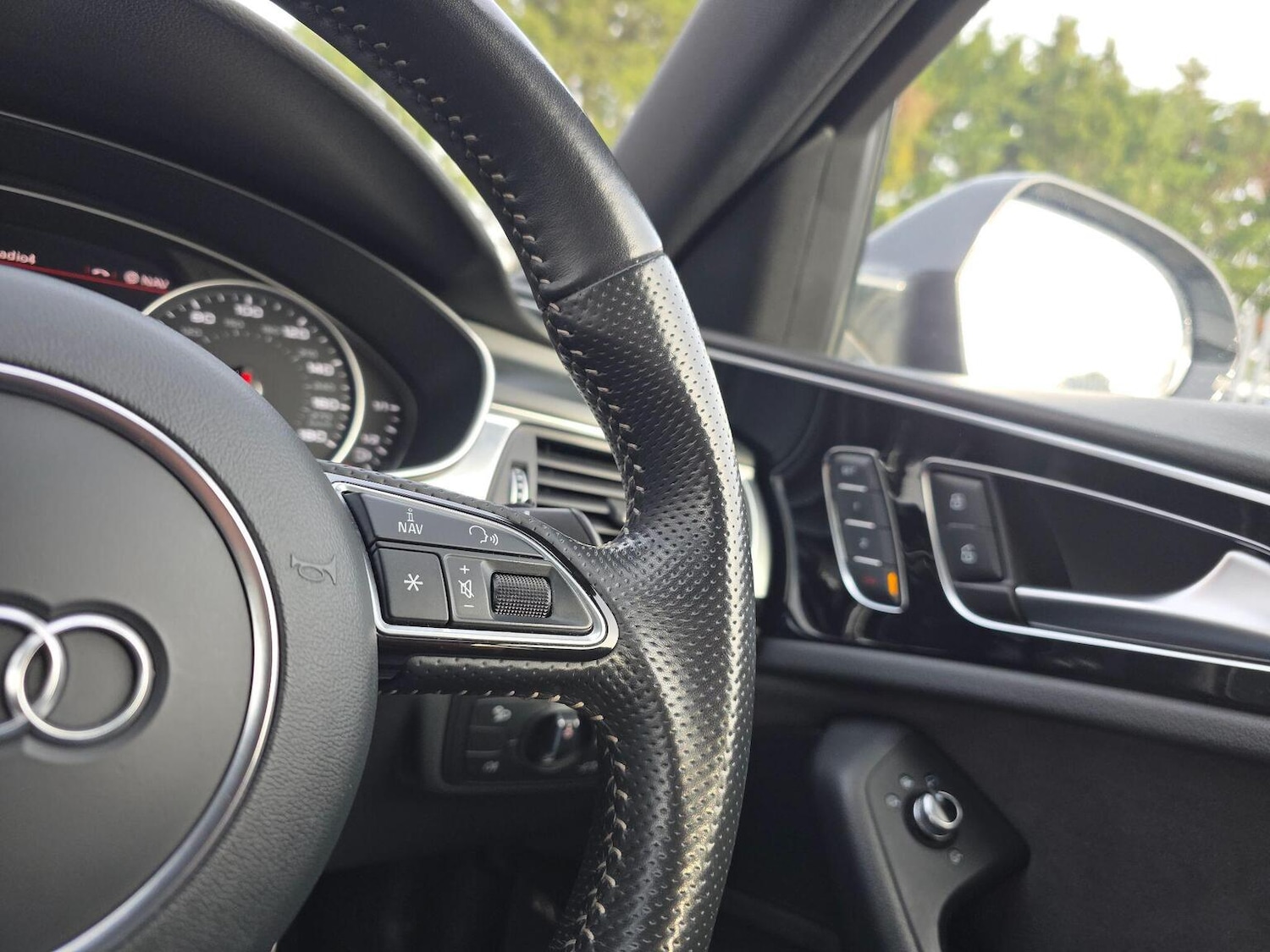 Used Audi A6 Saloon 2018 for sale - 77453185: Photo 42