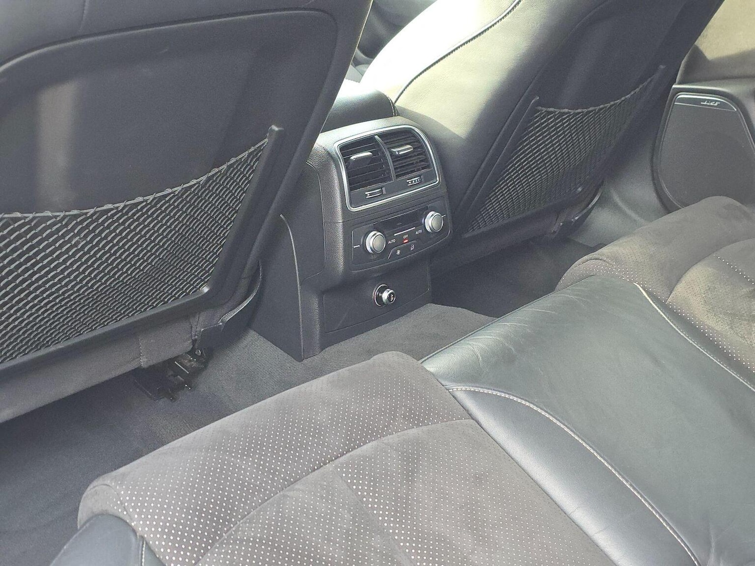 Used Audi A6 Saloon 2018 for sale - 77453185: Photo 44