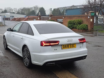Used Audi A6 Saloon 2018 for sale - 77453185: Photo