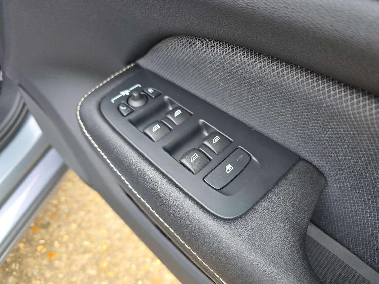 Used Volvo S60 2020 for sale - 77632488: Photo 15