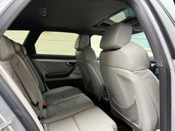 Used Audi RS4 2007 for sale - 76107392: Photo 10