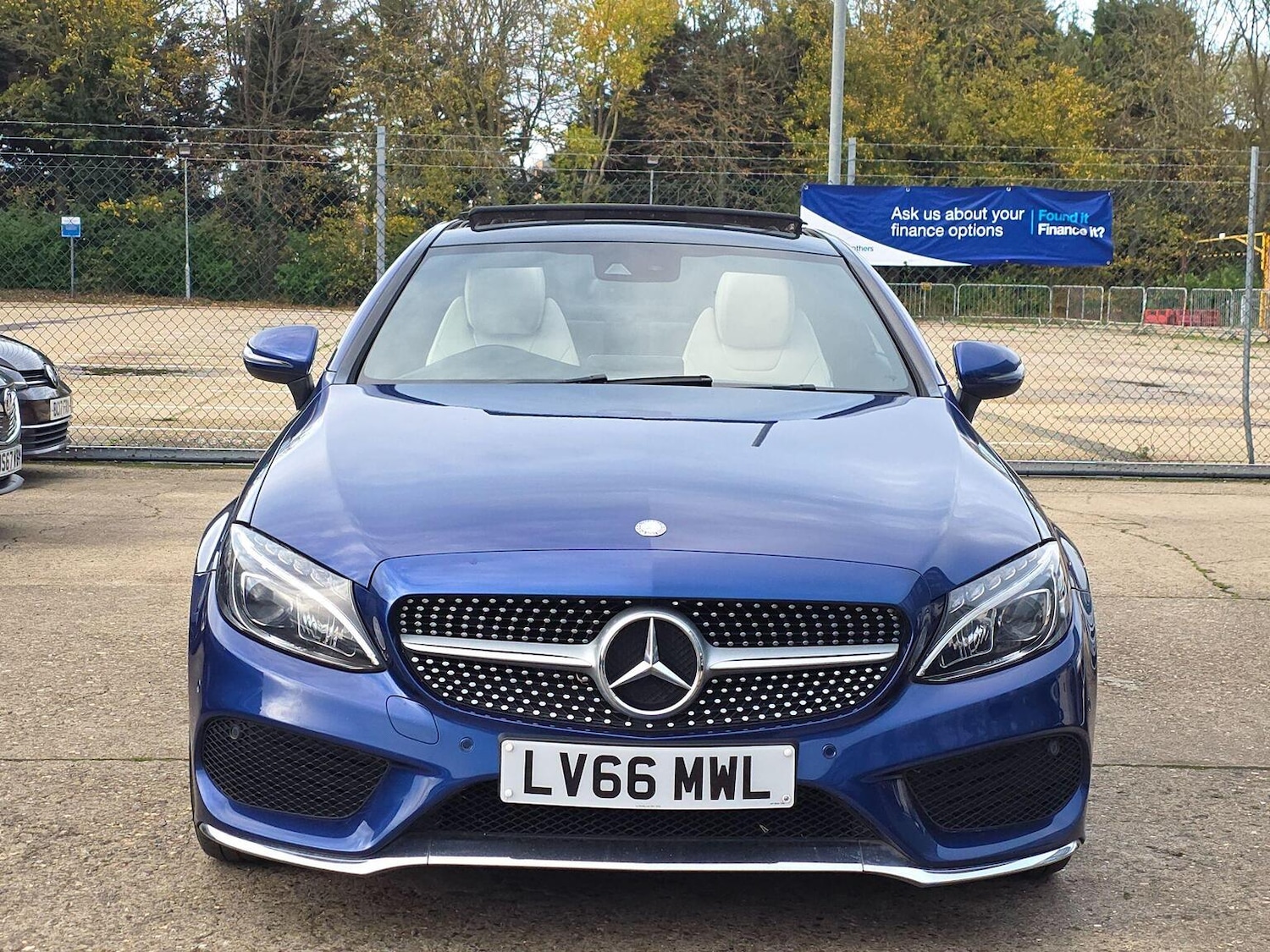 Used Mercedes-Benz C Class 2016 for sale - 76211868: Photo 3