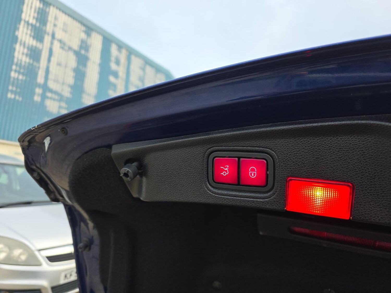 Used Mercedes-Benz C Class 2016 for sale - 76211868: Photo 38