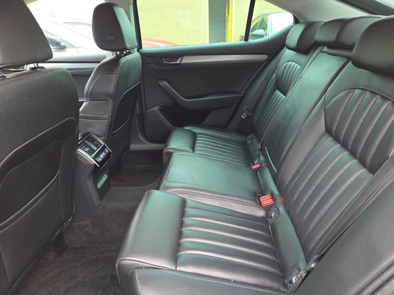 Used Skoda Superb 2018 for sale - 76198158: Photo 15