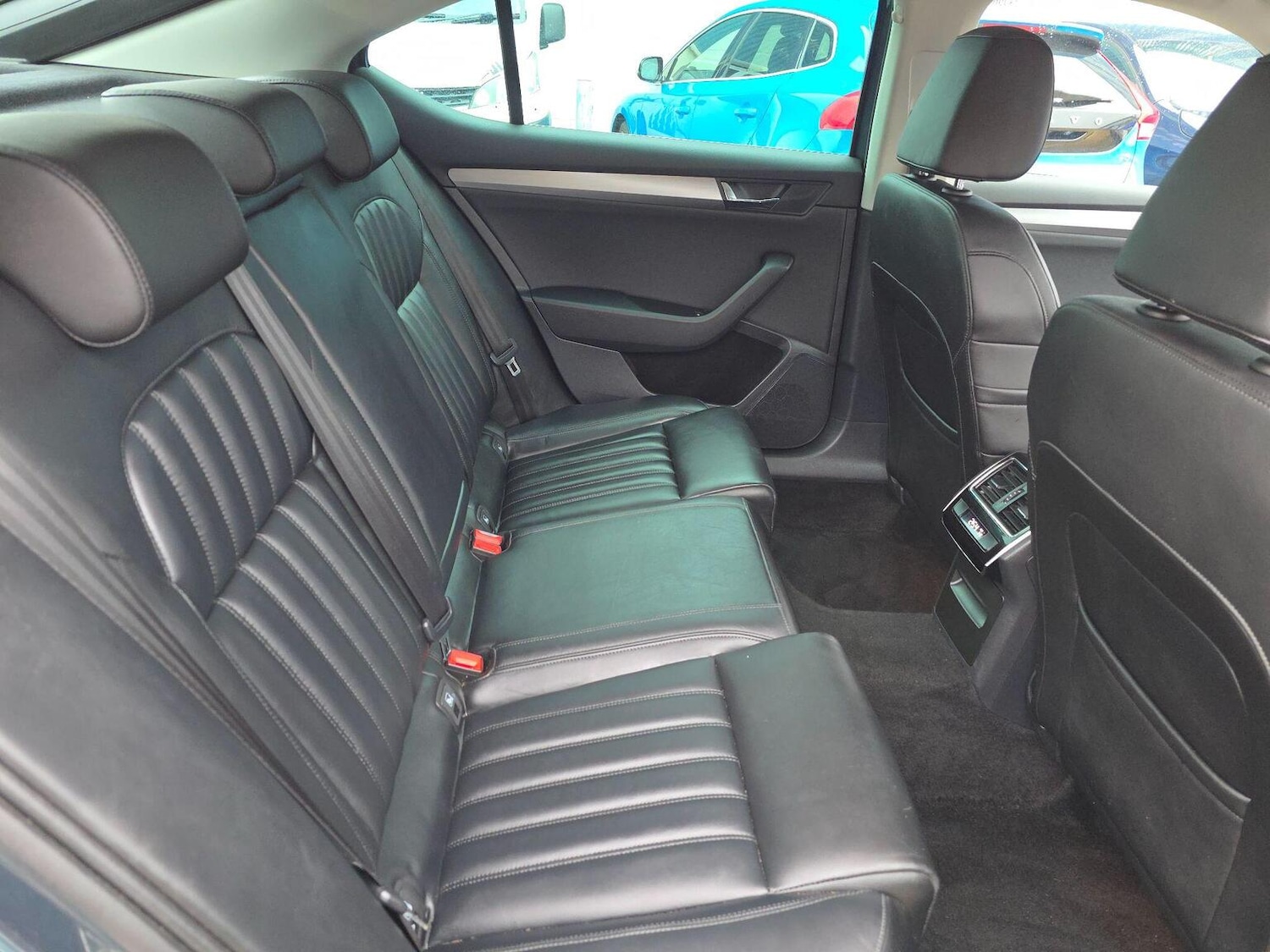 Used Skoda Superb 2018 for sale - 76198158: Photo 18