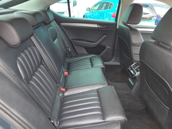 Used Skoda Superb 2018 for sale - 76198158: Photo 18