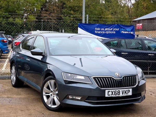 Used Skoda Superb 2018 for sale - 76198158: Photo 1