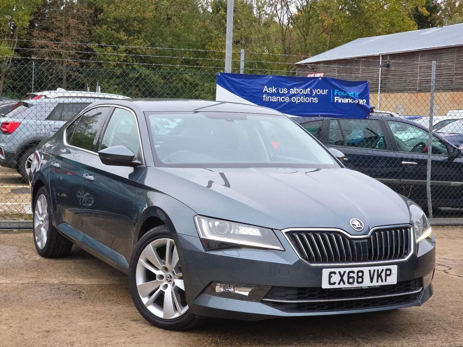 Used Skoda Superb 2018 for sale - 76198158: Photo 6