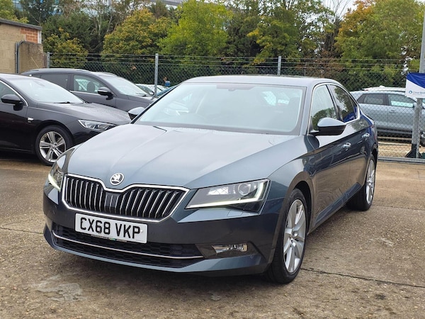 Used Skoda Superb 2018 for sale - 76198158: Photo 8