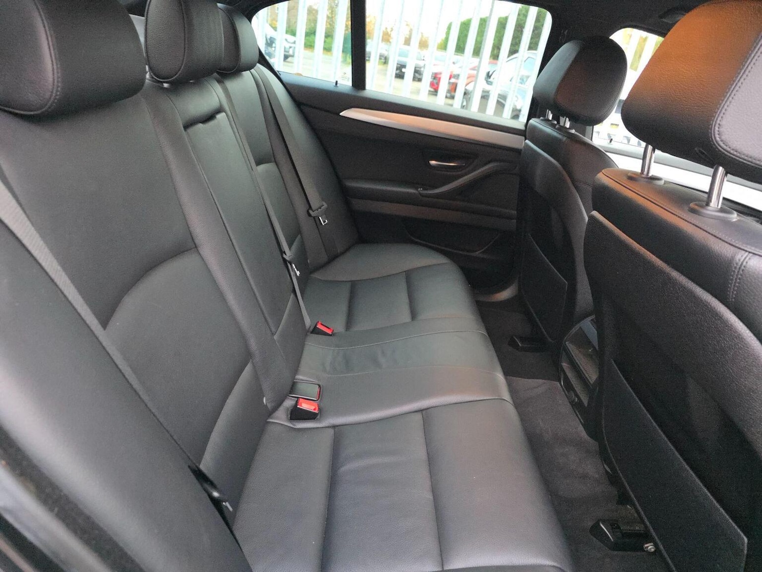 Used BMW 5 Series 2014 for sale - 76107372: Photo 13