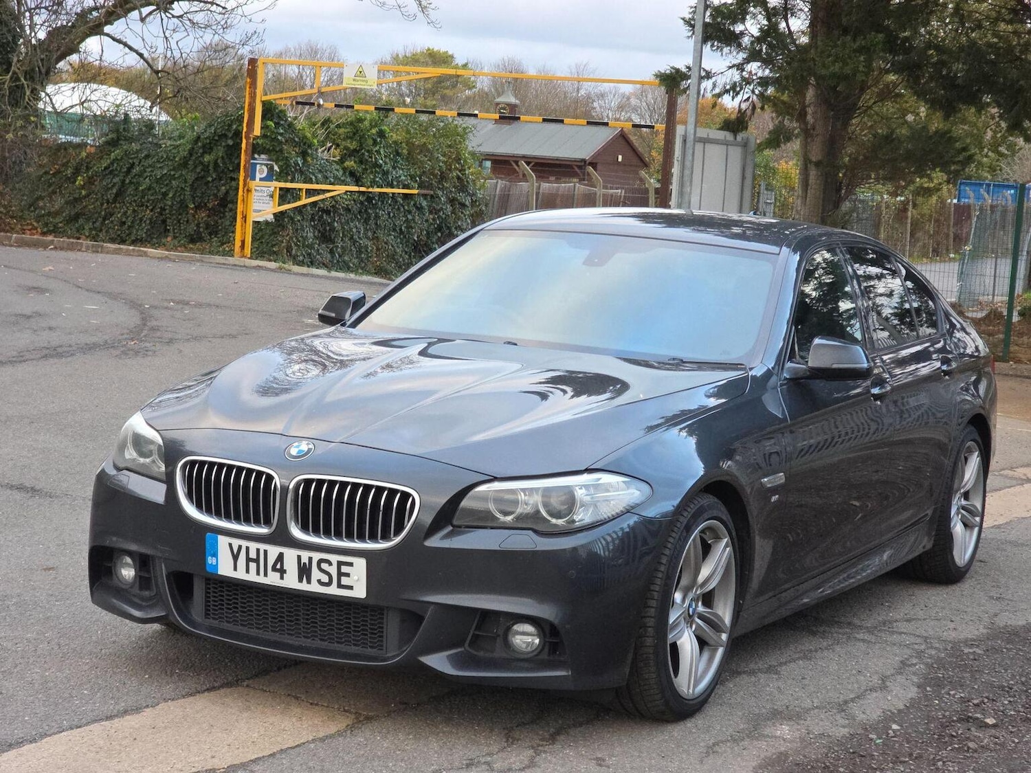 Used BMW 5 Series 2014 for sale - 76107372: Photo 3