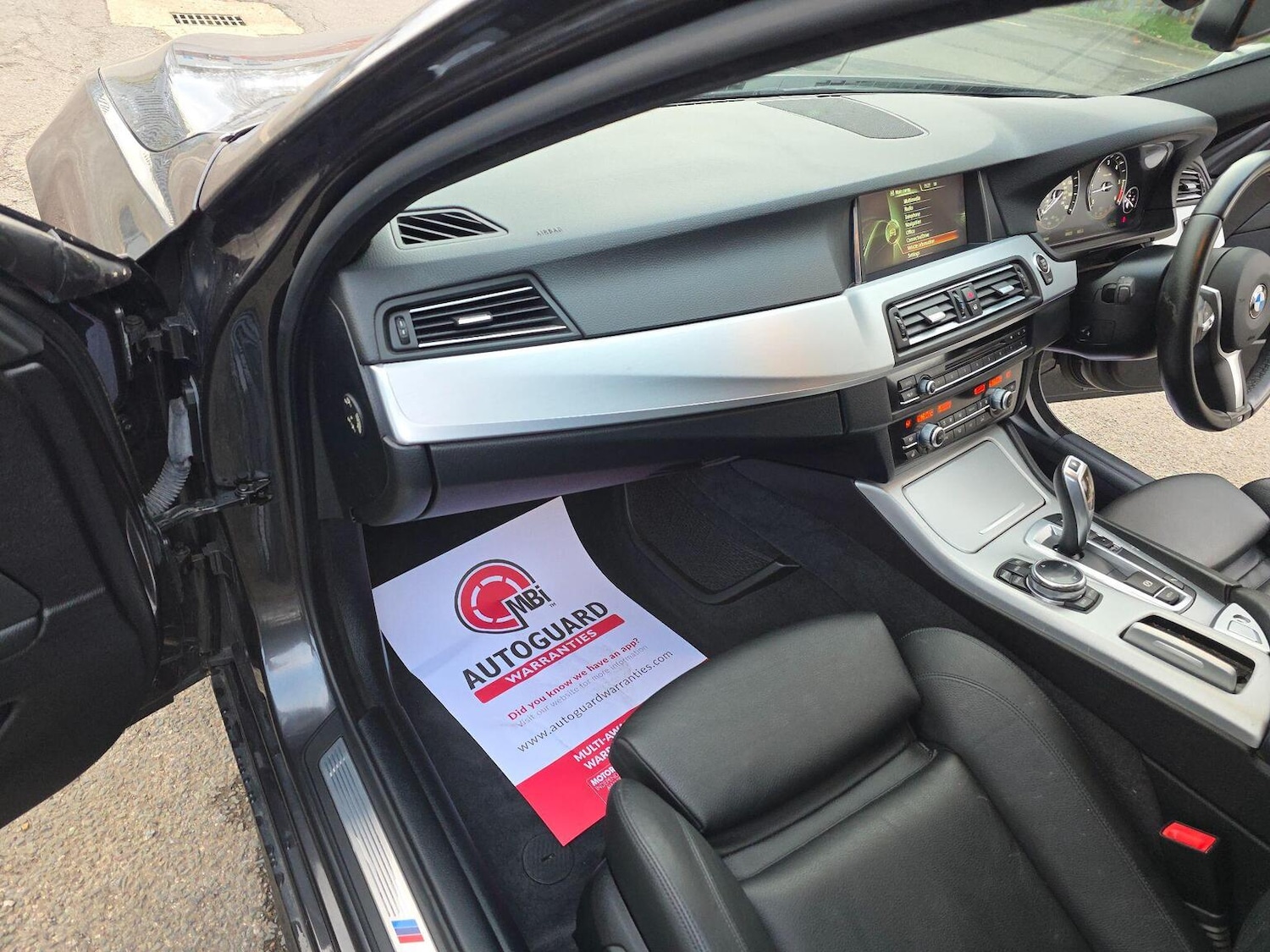 Used BMW 5 Series 2014 for sale - 76107372: Photo 32