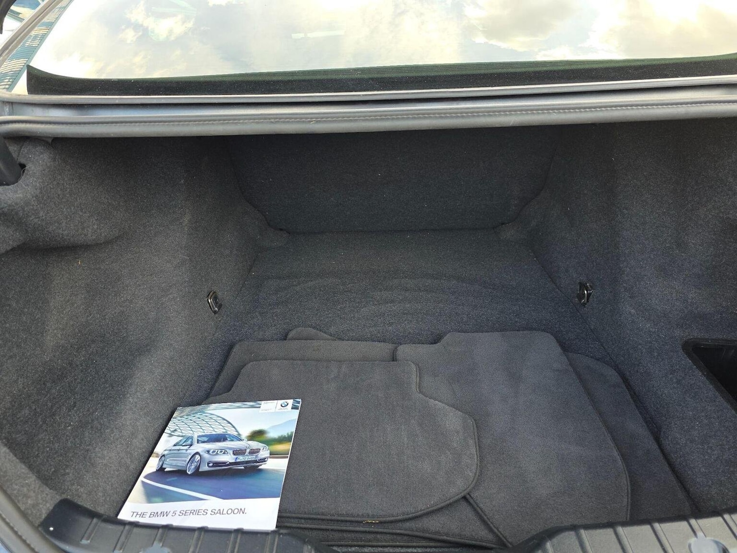 Used BMW 5 Series 2014 for sale - 76107372: Photo 35