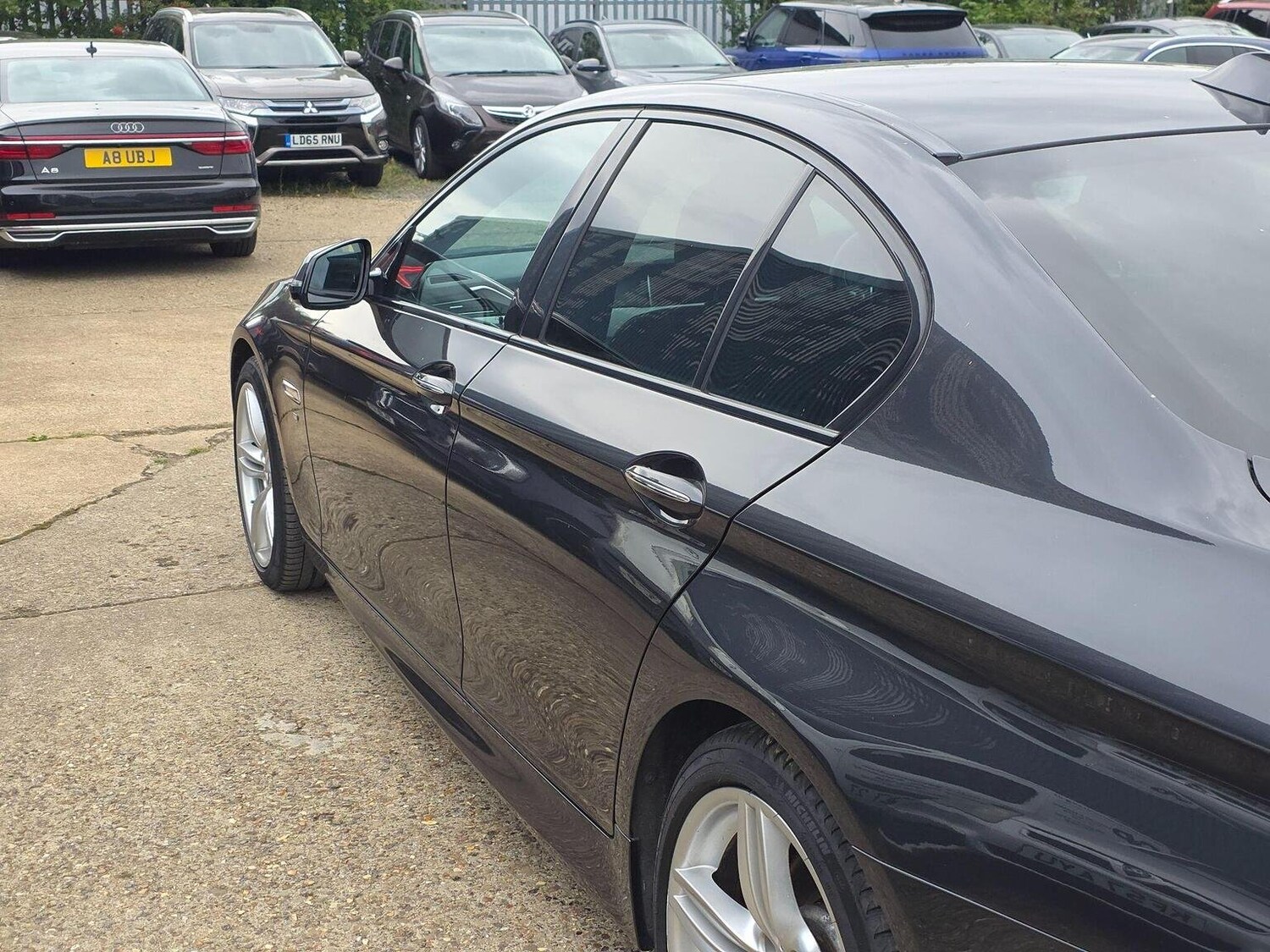 Used BMW 5 Series 2014 for sale - 76107372: Photo 38