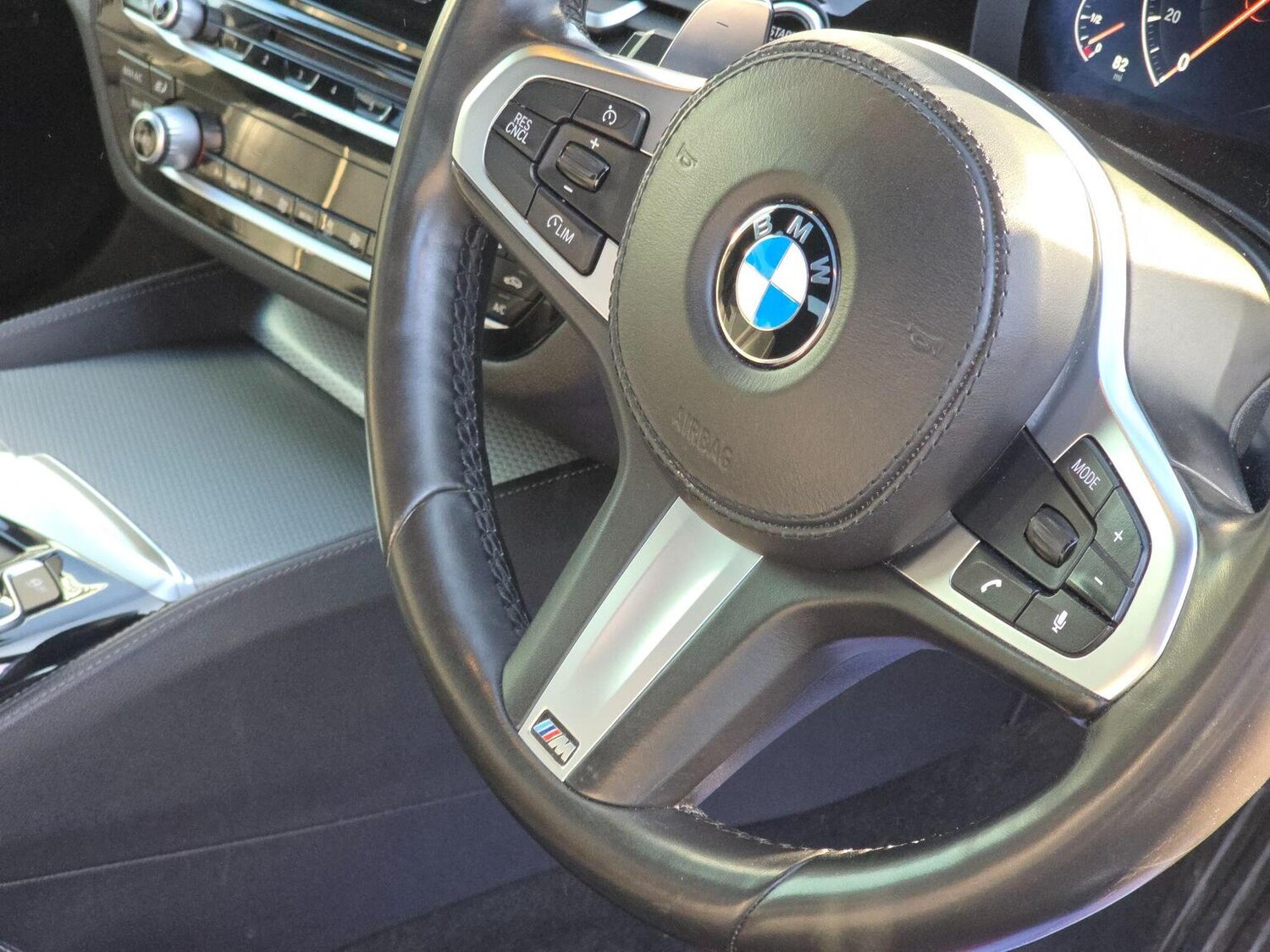 Used BMW 5 Series 2019 for sale - 77721310: Photo 32