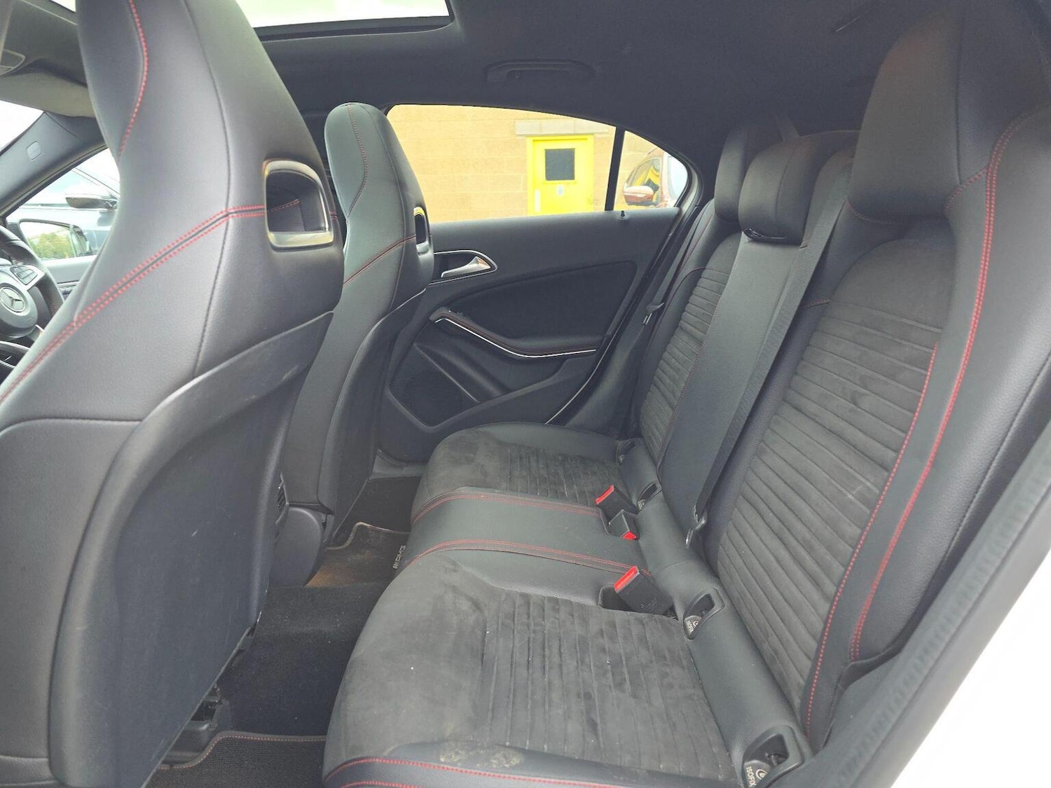 Used Mercedes-Benz A-Class 2017 for sale - 77681872: Photo 4