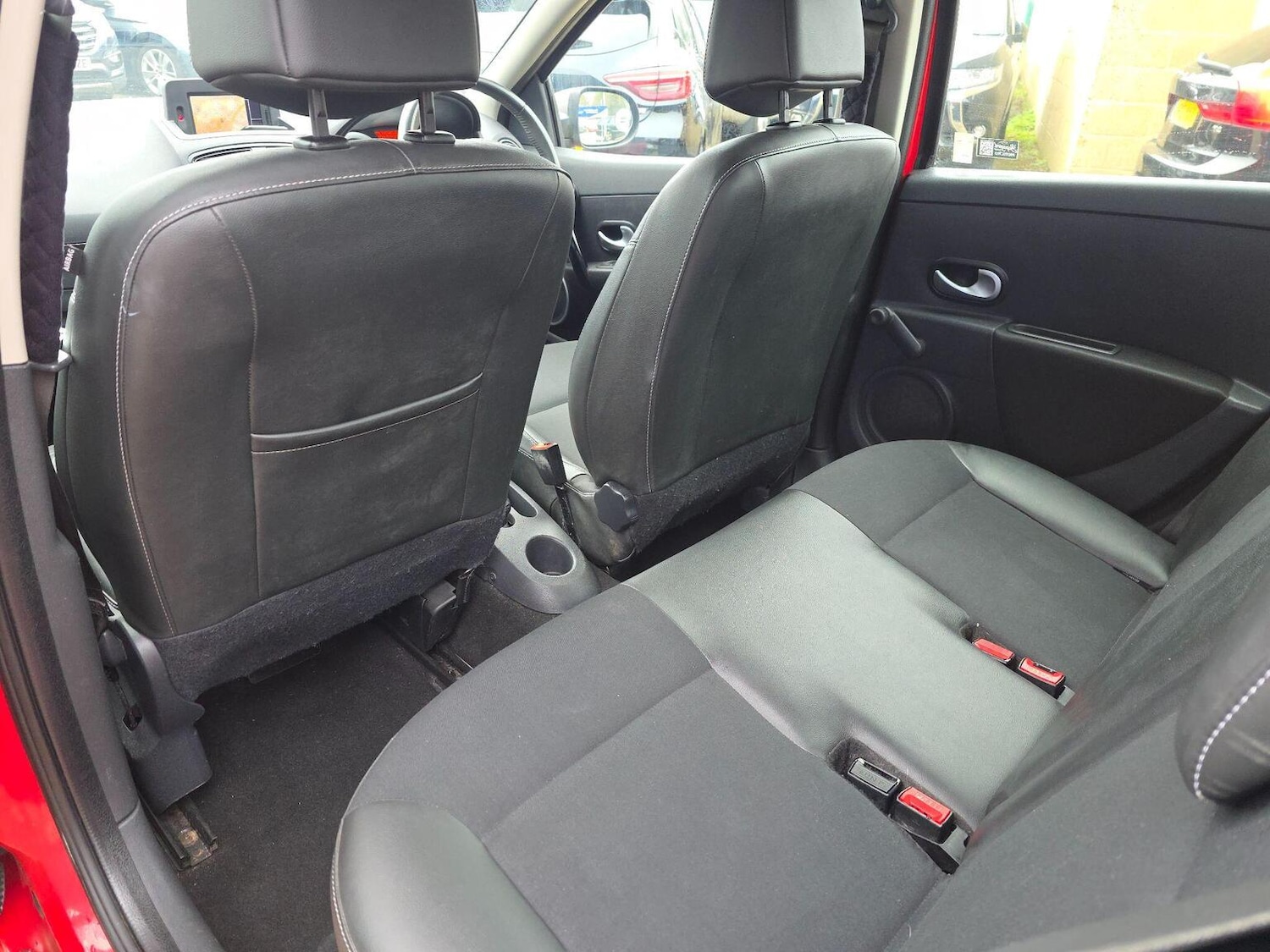 Used Renault Clio 2012 for sale - 77749925: Photo 14