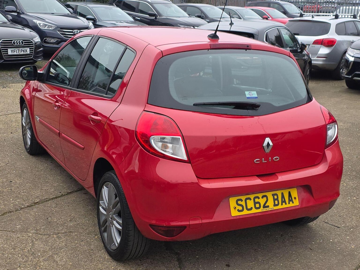 Used Renault Clio 2012 for sale - 77749925: Photo 3