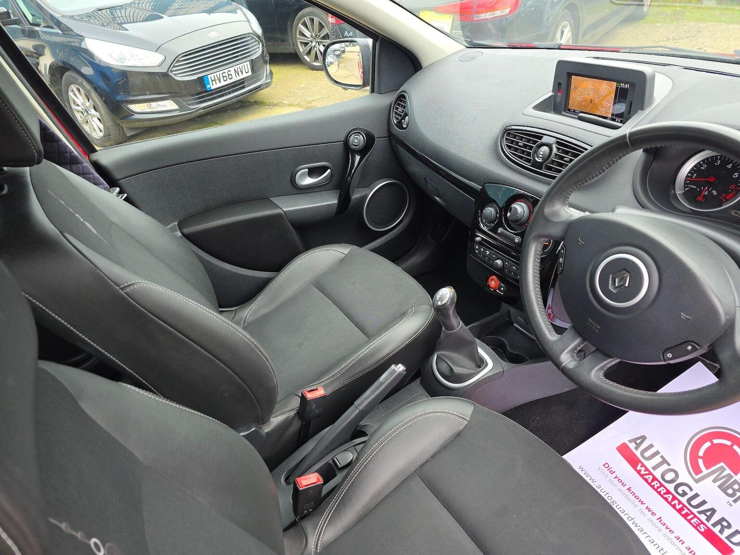 Used Renault Clio 2012 for sale - 77749925: Photo 33
