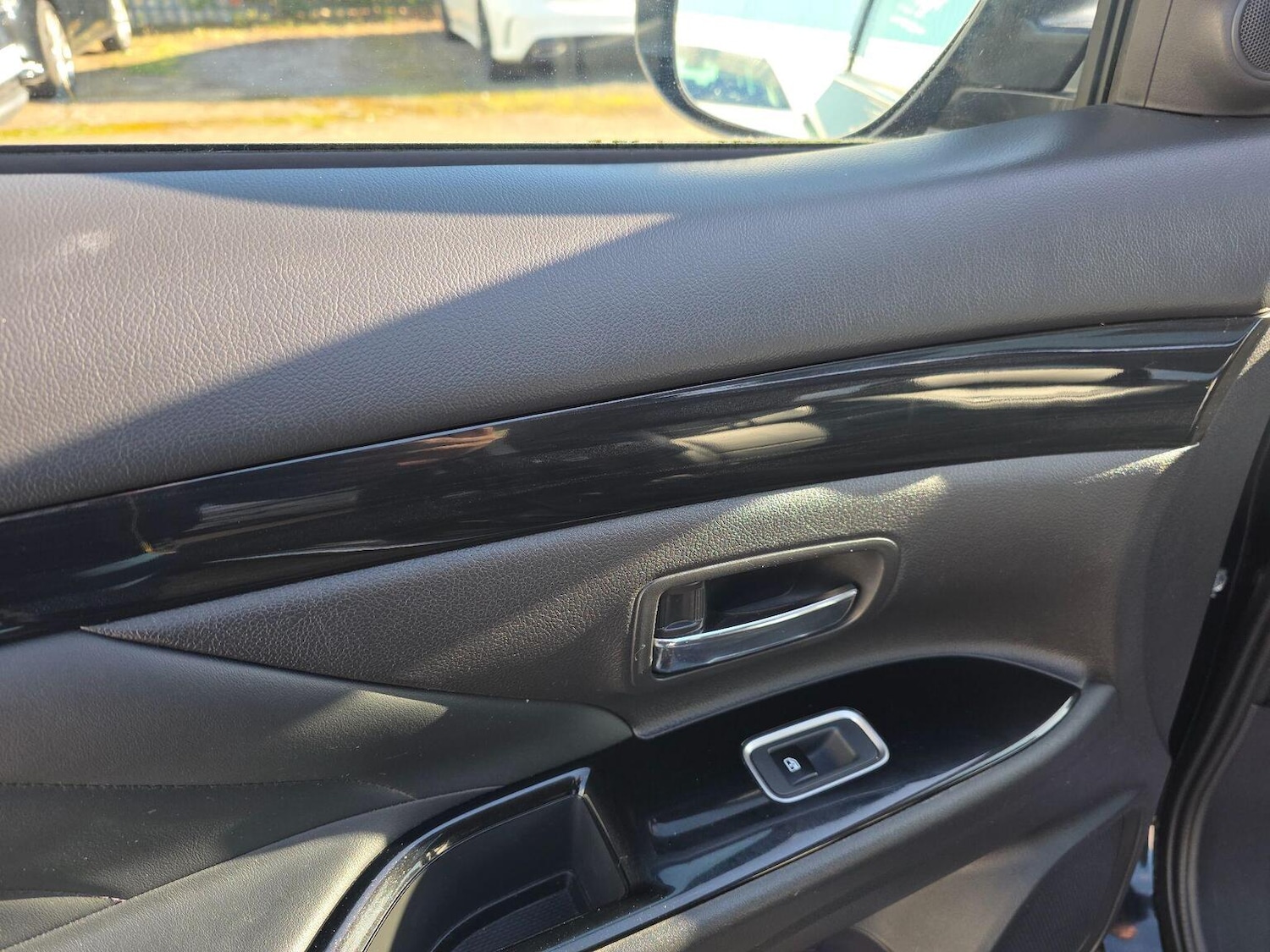 Used Mitsubishi Outlander 2017 for sale - 78057114: Photo 24