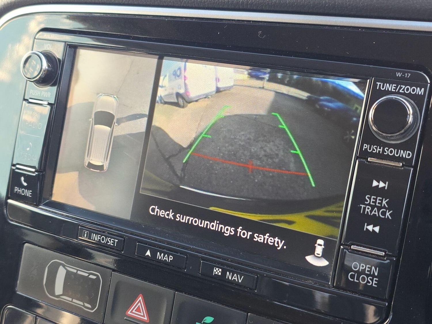 Used Mitsubishi Outlander 2017 for sale - 78057114: Photo 27