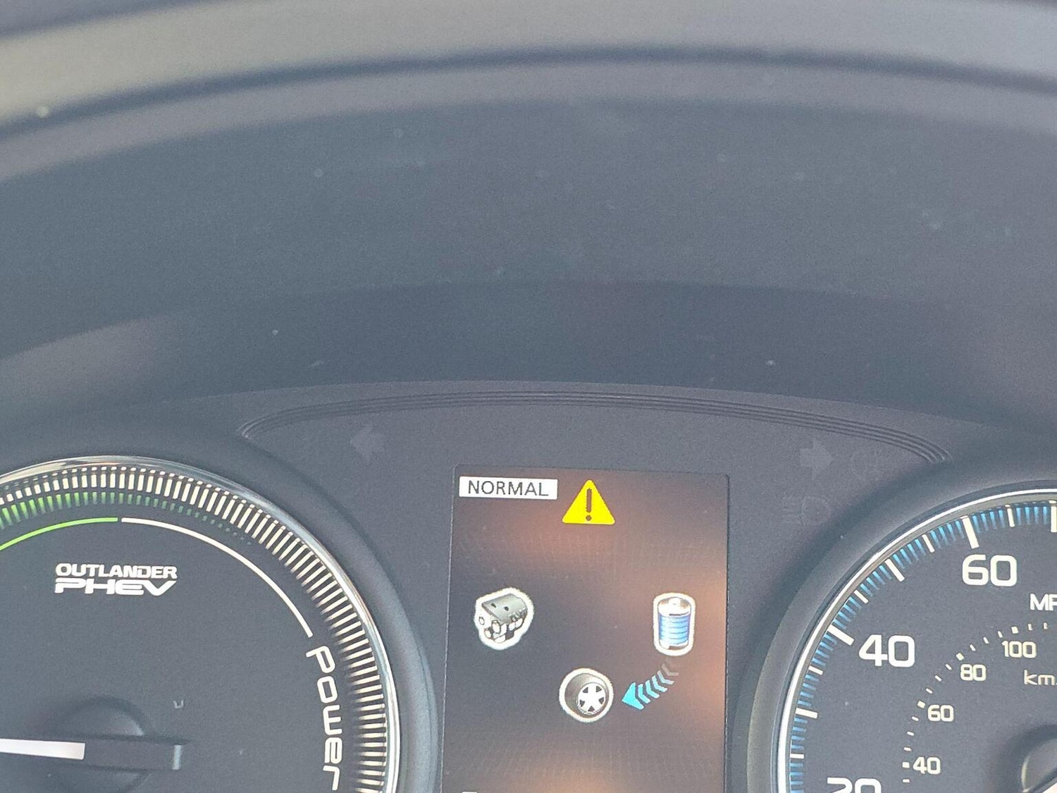 Used Mitsubishi Outlander 2017 for sale - 78057114: Photo 30