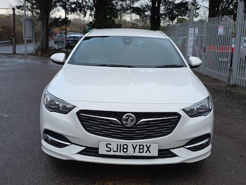Used Vauxhall Insignia 2018 for sale - 77385335: Photo
