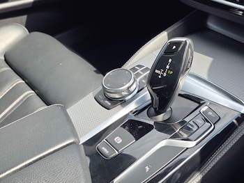 Used BMW 5 Series 2017 for sale - 79323932: Photo
