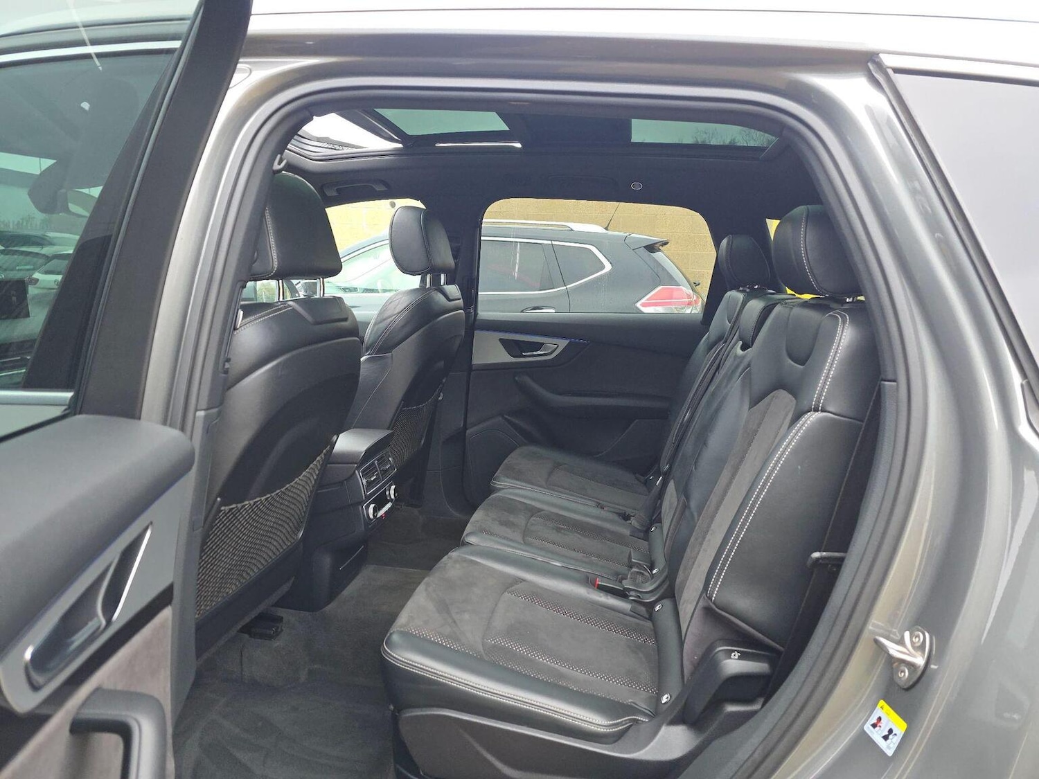 Used Audi Q7 2015 for sale - 76769226: Photo 14