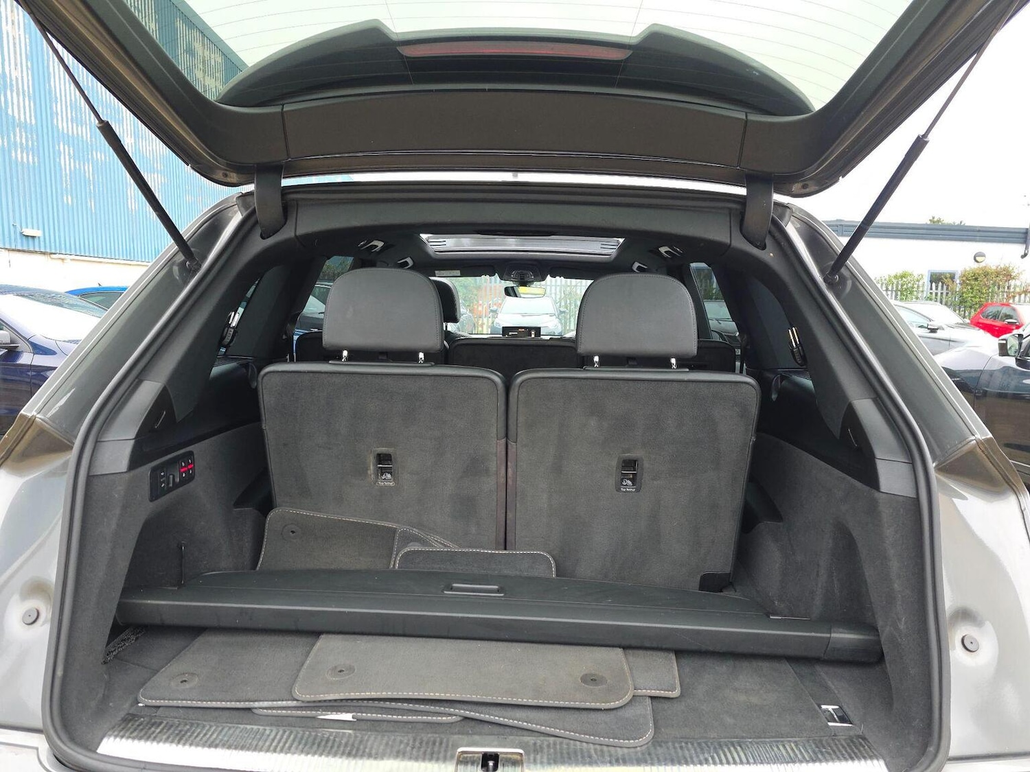 Used Audi Q7 2015 for sale - 76769226: Photo 43