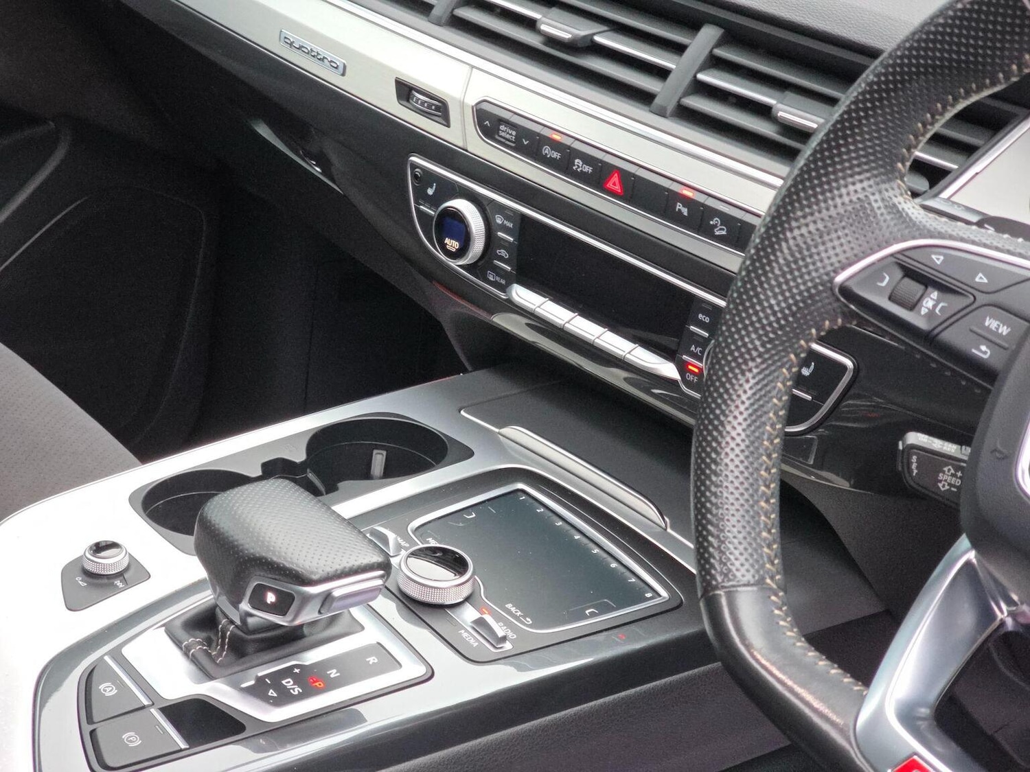 Used Audi Q7 2015 for sale - 76769226: Photo 52