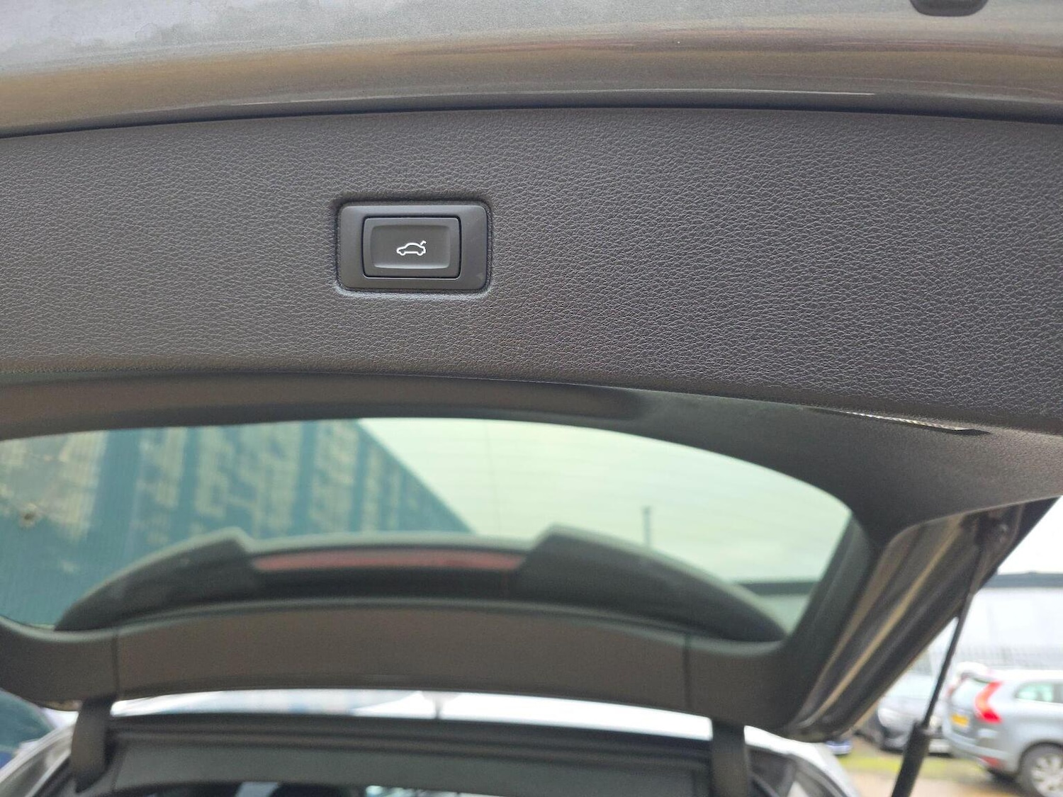 Used Audi Q7 2015 for sale - 76769226: Photo 55