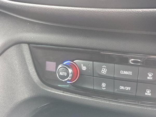 Used Vauxhall Insignia 2019 for sale - 76249318: Photo 20