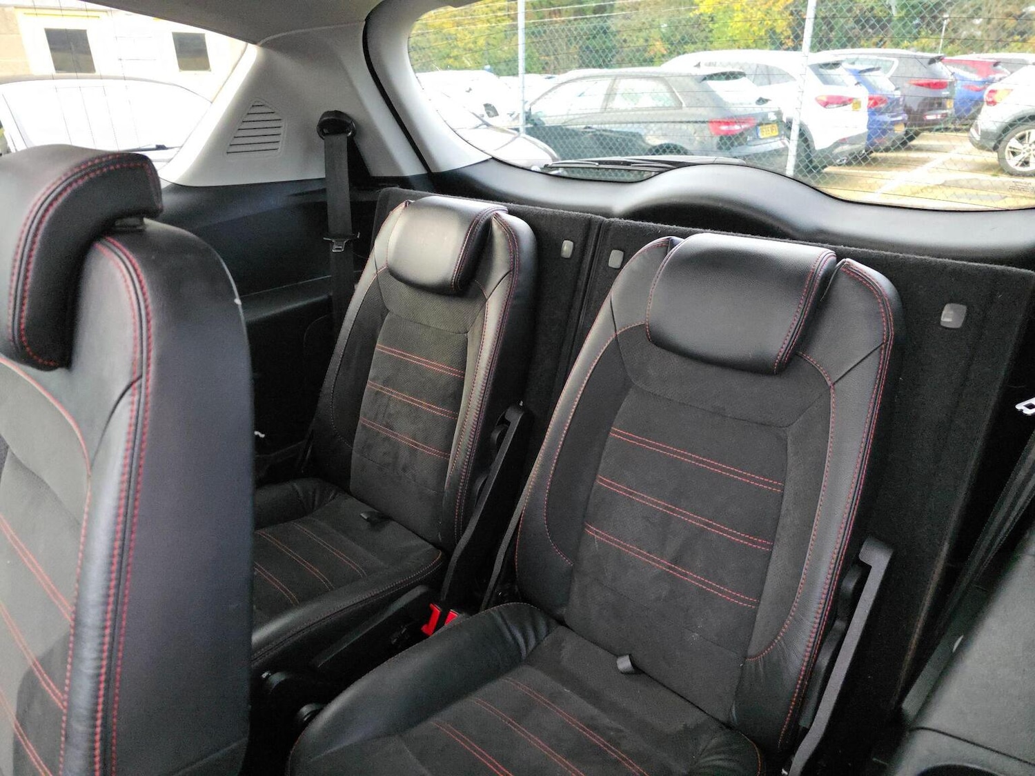 Used Ford S-Max 2013 for sale - 76455528: Photo 12