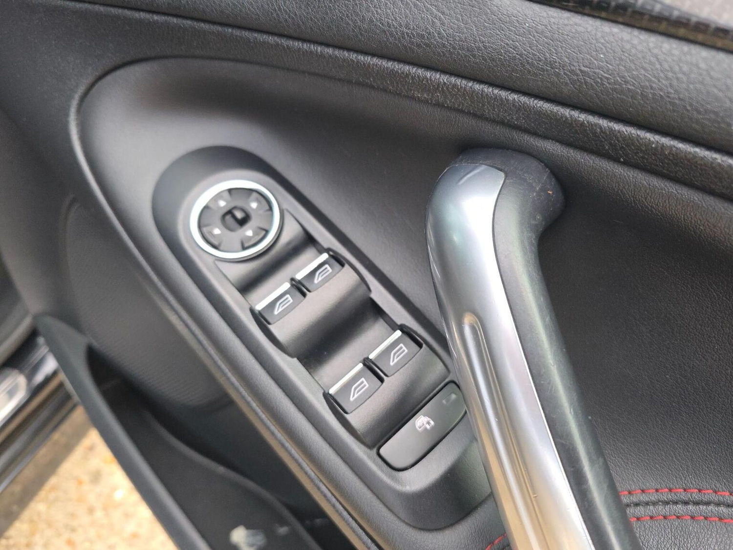 Used Ford S-Max 2013 for sale - 76455528: Photo 20