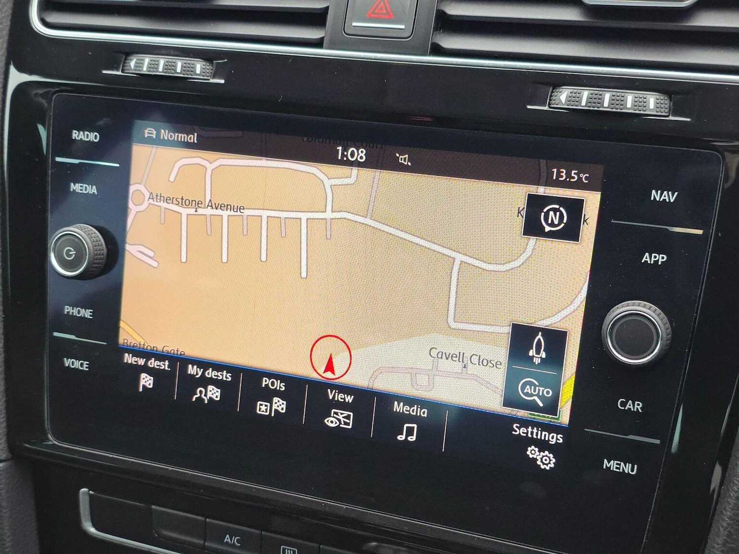 Used Volkswagen Golf 2017 for sale - 76107222: Photo 35