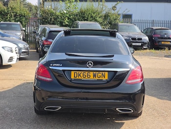 Used Mercedes-Benz C Class 2016 for sale - 79290244: Photo
