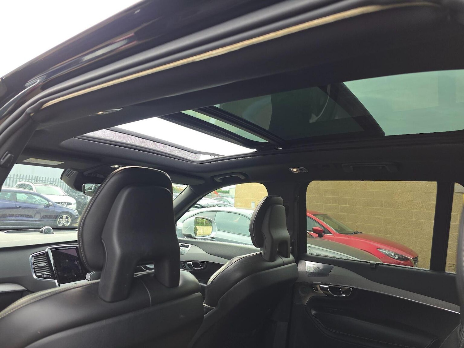 Used Volvo XC90 2015 for sale - 76358203: Photo 14