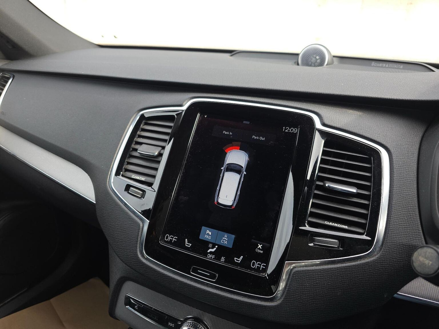 Used Volvo XC90 2015 for sale - 76358203: Photo 26