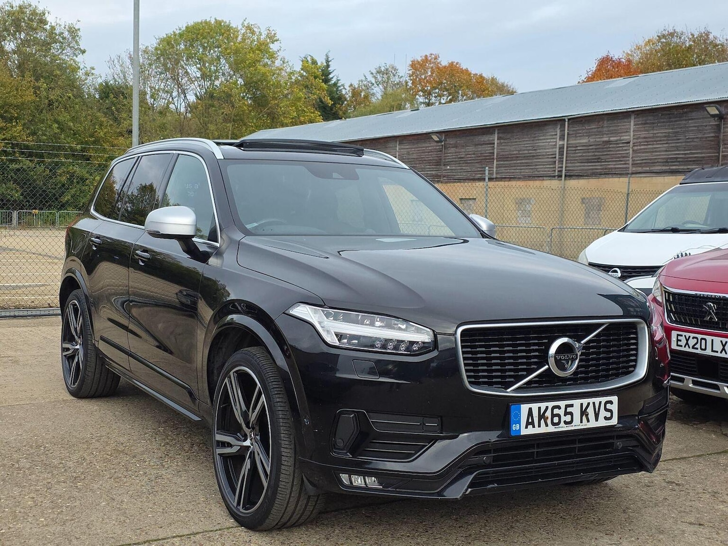 Used Volvo XC90 2015 for sale - 76358203: Photo 6