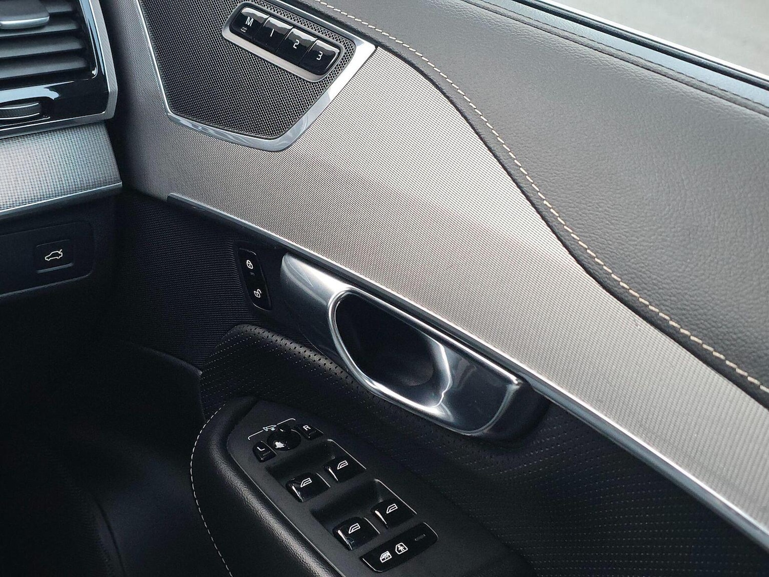 Used Volvo XC90 2018 for sale - 77173215: Photo 39