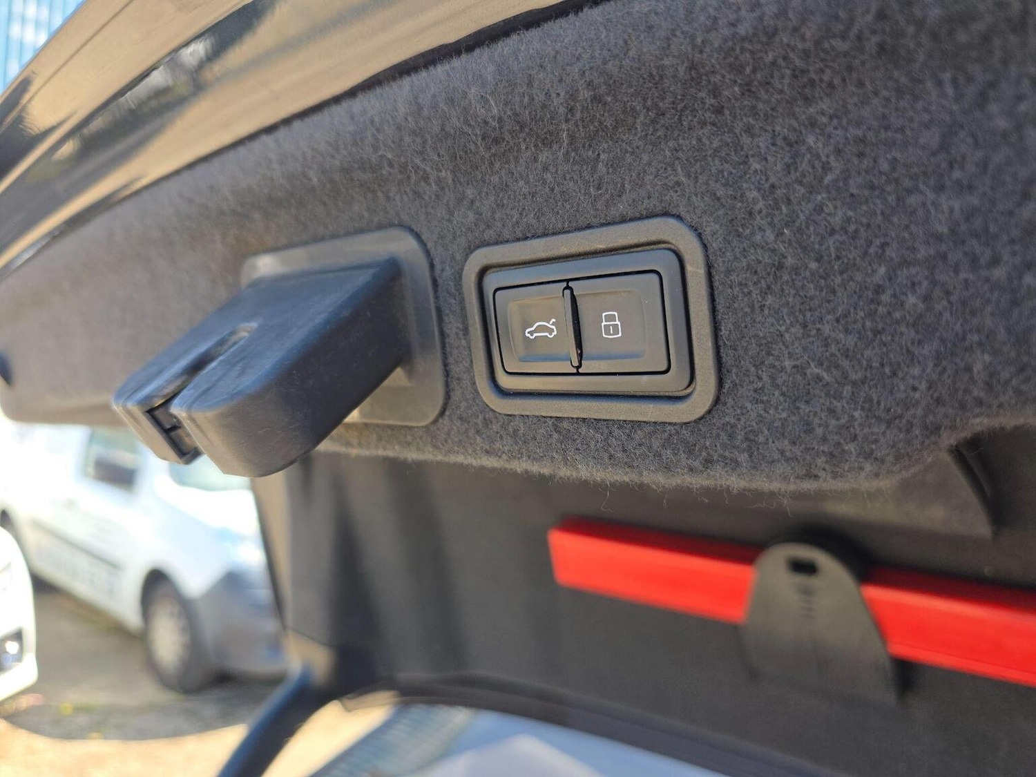 Used Audi A8 2016 for sale - 76107382: Photo 29