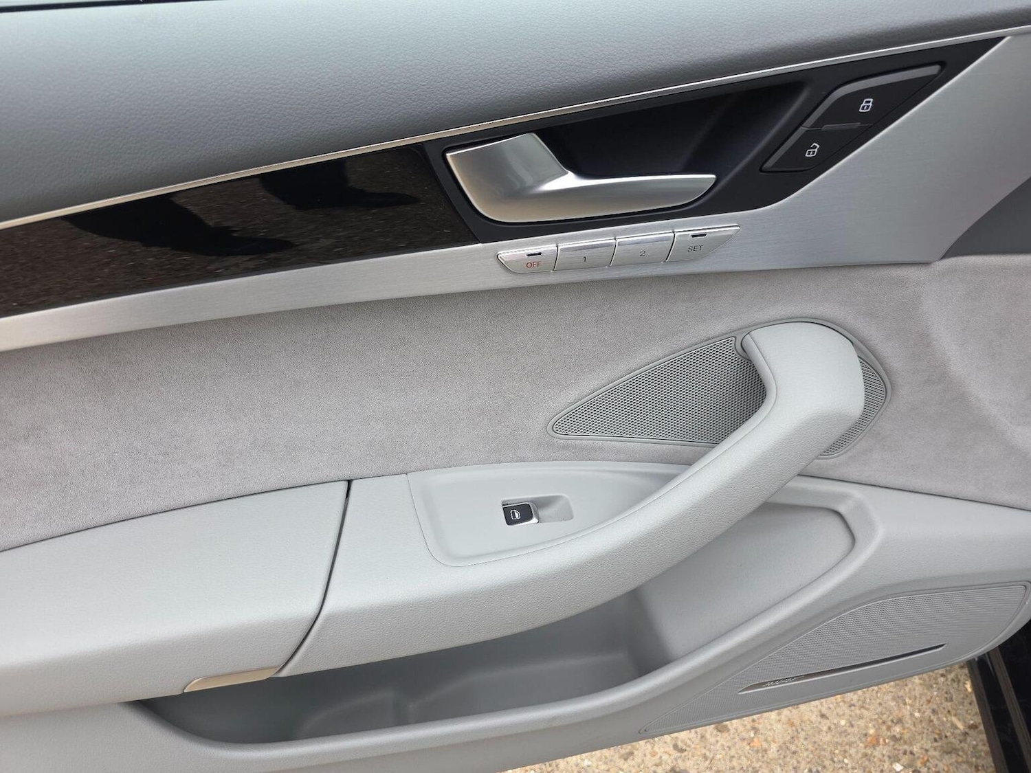 Used Audi A8 2016 for sale - 76107382: Photo 35