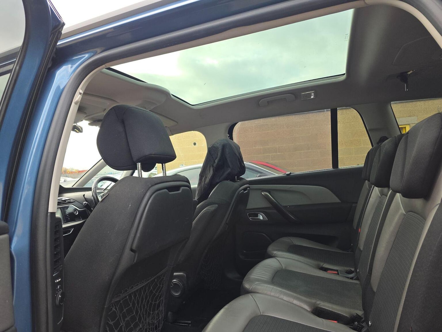 Used Citroen C4 Grand Picasso 2015 for sale - 76455418: Photo 10