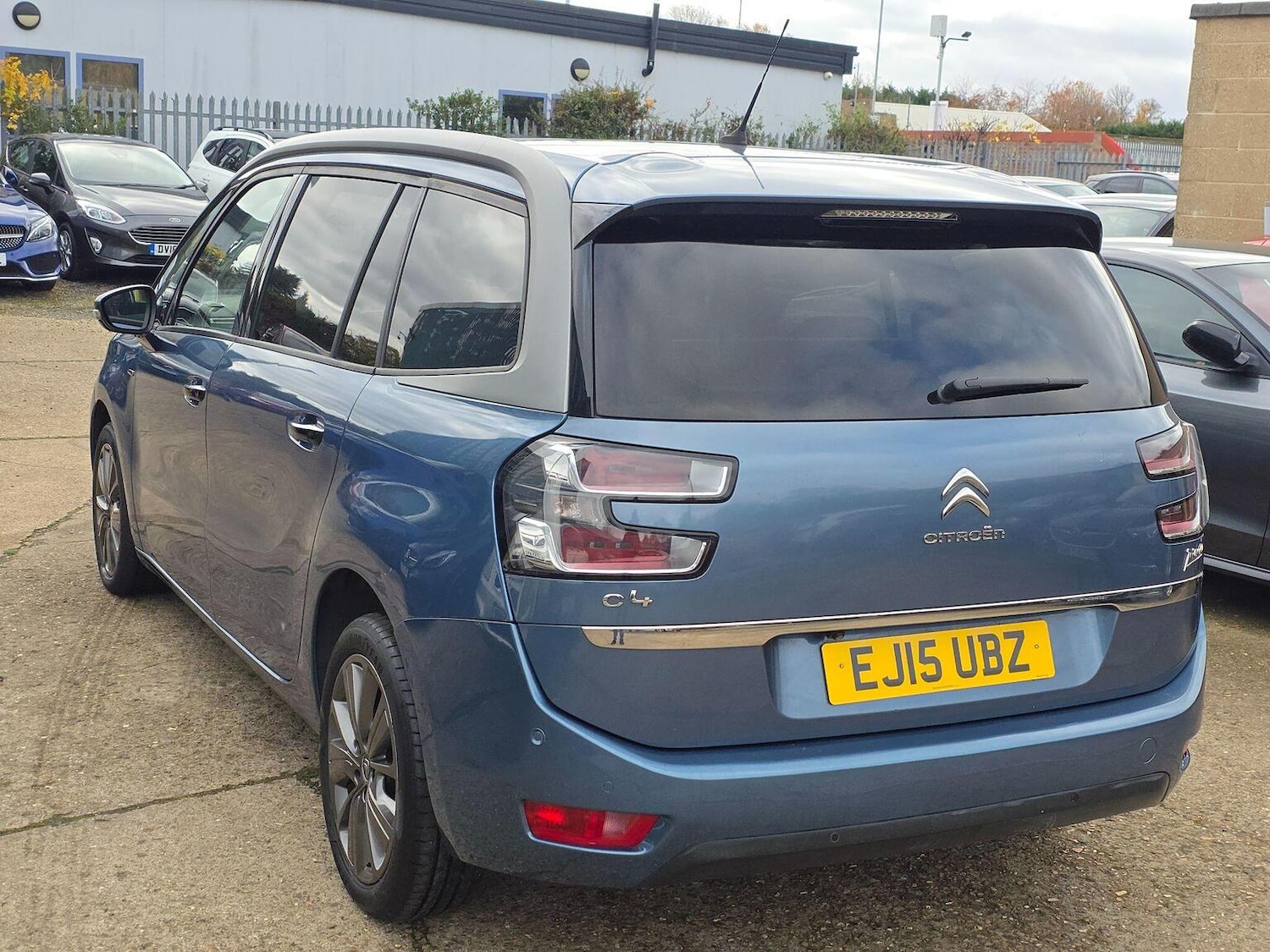 Used Citroen C4 Grand Picasso 2015 for sale - 76455418: Photo 6